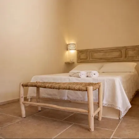 Bed & Breakfast Biancolivo 3*